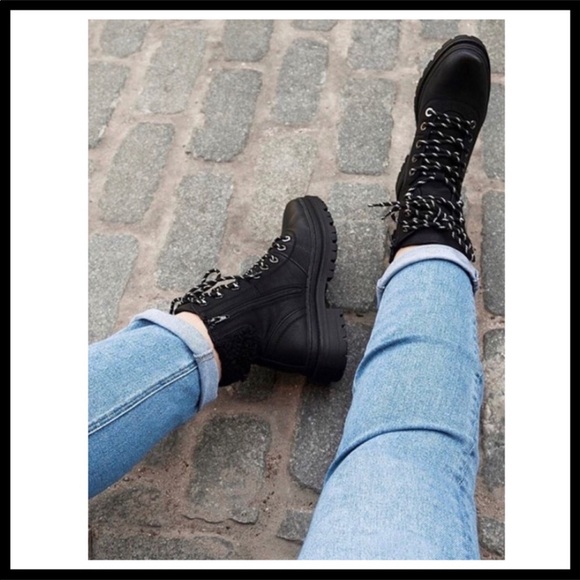 ❗️6-HOUR SALE❗️STEVE MADDEN ANKLE BOOTS BLACK LACE UP LEATHER BOOTIES A2C - Picture 5 of 12